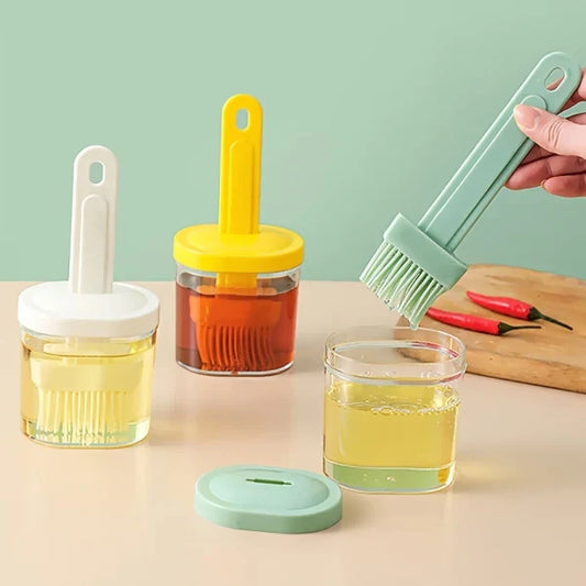 Portable Silicone Oil Brush Bottle -